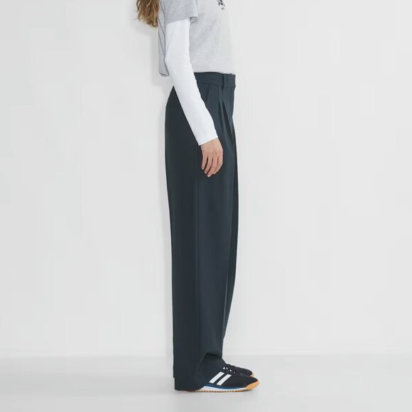 Aritzia The Effortless Pant (Re)ssential, Navy, Sz 10, New Without Tags - Picture 4 of 11